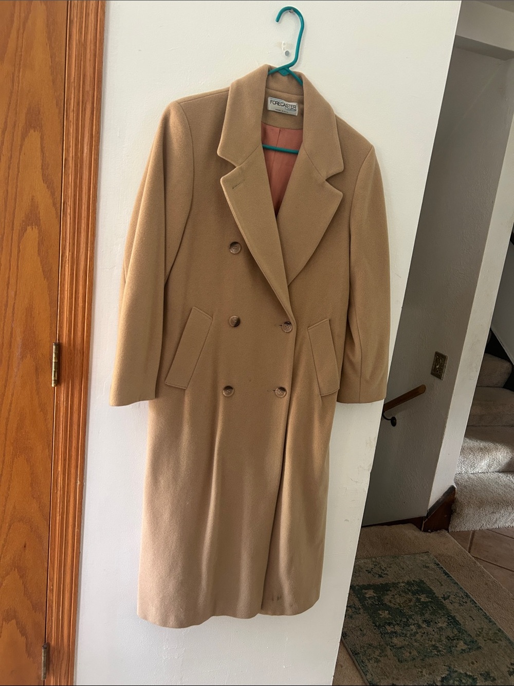 Women's Camel Double-Breasted Lamb’s Wool Coat